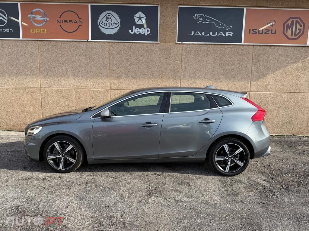 Volvo V40 2.0 D3 R-Design Geartronic