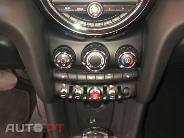 MINI Cooper Cooper Aut.