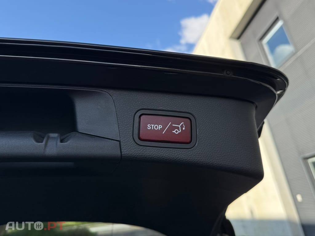 Mercedes-Benz C 300 de AMG Line