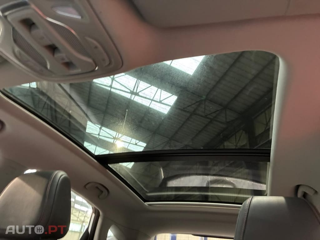 MG ZS EV Standard Luxury