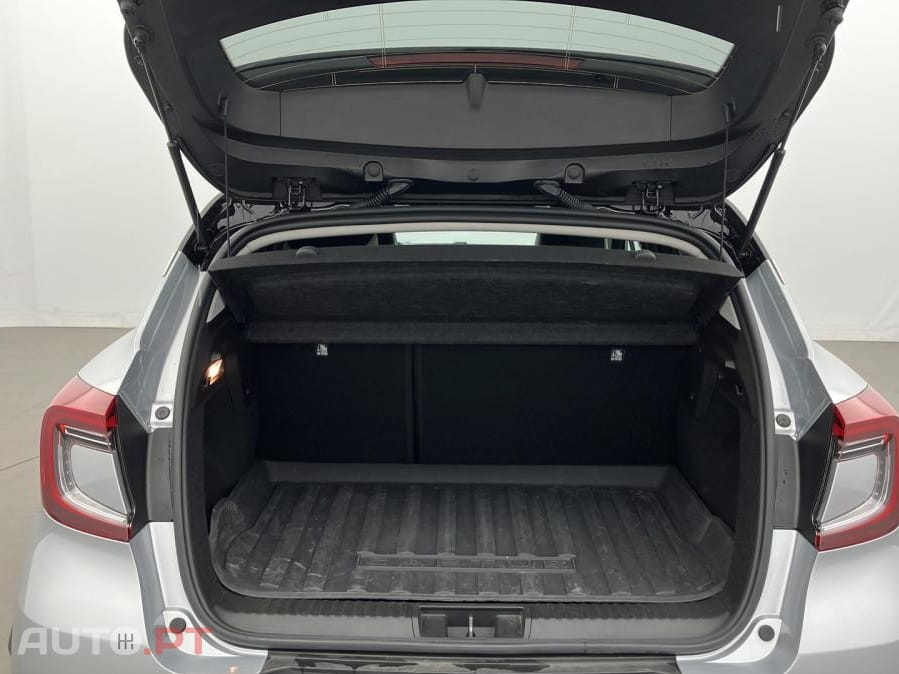 Renault Captur 1.6 E-Tech Plug-In Intens
