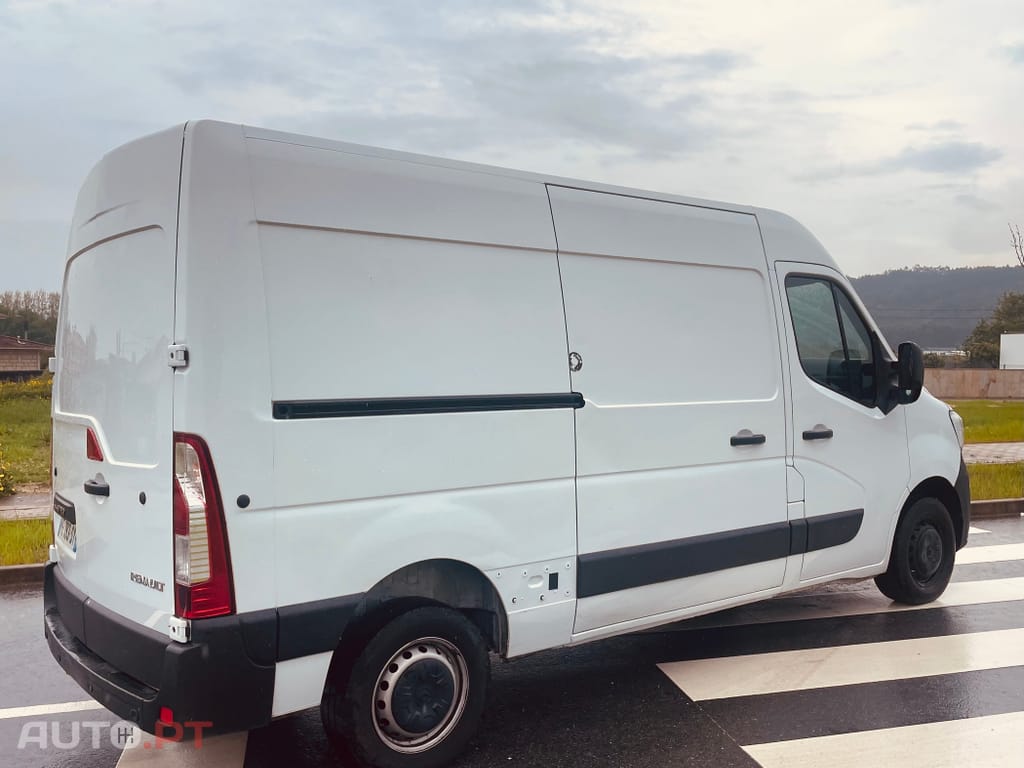 Renault Master 2.3 dCi L2H2 3.3T SS