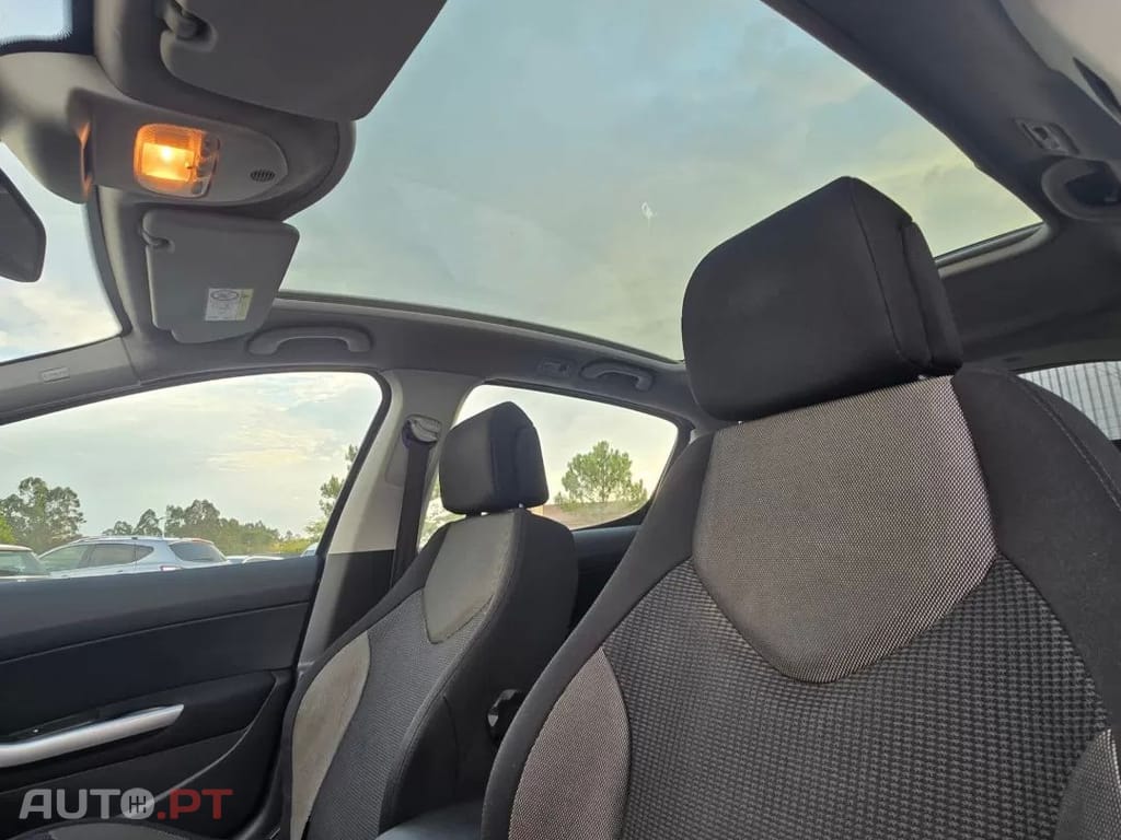 Peugeot 308 1.6 HDi Executive