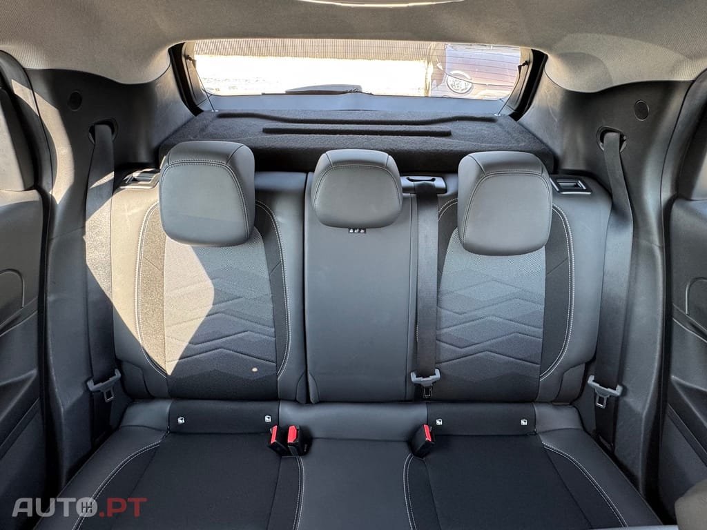 Jeep Avenger 1.2 GSE T3 Altitude