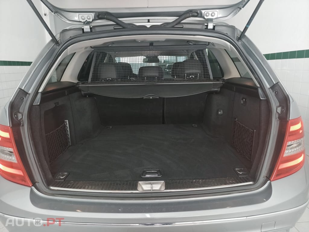 Mercedes-Benz C 220 CDi Avantgarde BE 128g