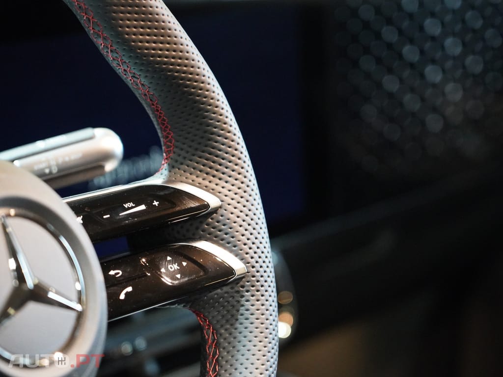 Mercedes-Benz CLA 250 com tecnologia EQ