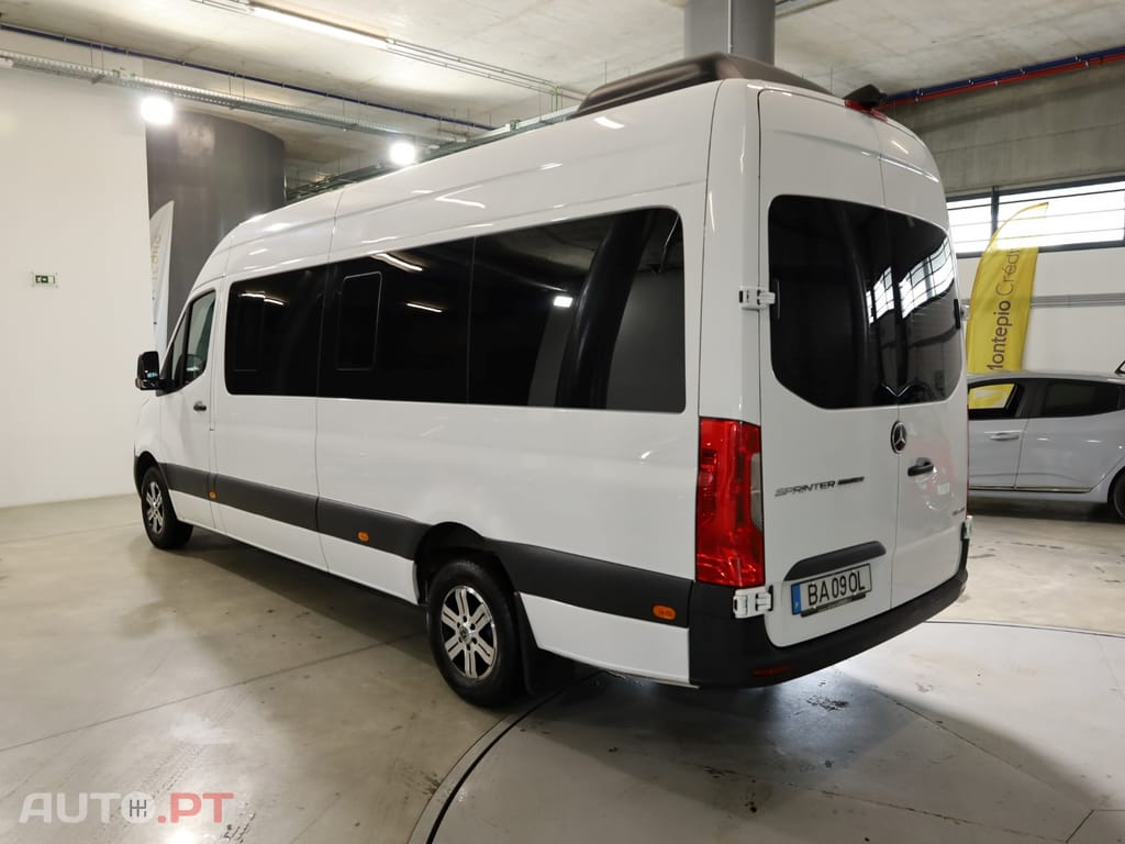 Mercedes-Benz Sprinter 315 CDI/43 Luxo (2+2+2+3)