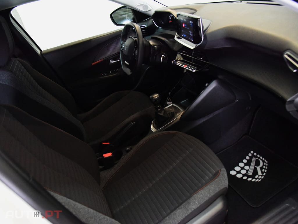 Peugeot 2008 1.5 BlueHDi Active Pack