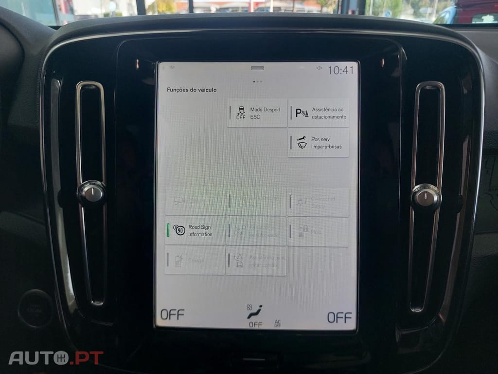 Volvo XC40 1.5 T5 PHEV Momentum Plus