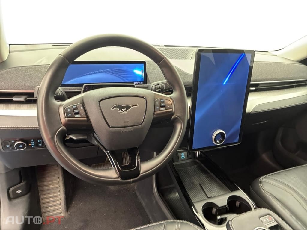 Ford Mustang Mach-E Standard Range