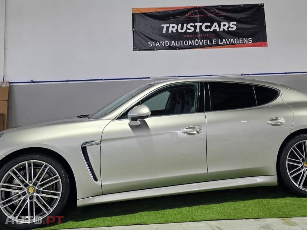 Porsche Panamera S Hybrid