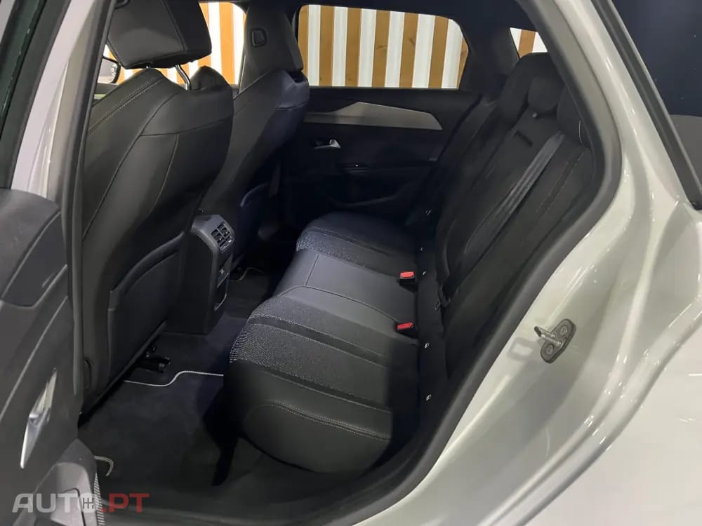 Peugeot 308 SW 1.2 Hybrid GT e-DCS6