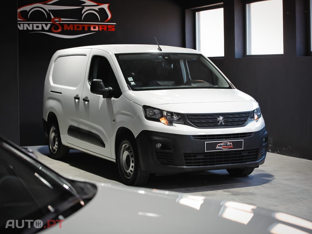 Peugeot Partner 1.5 BlueHDi Pemium Longa