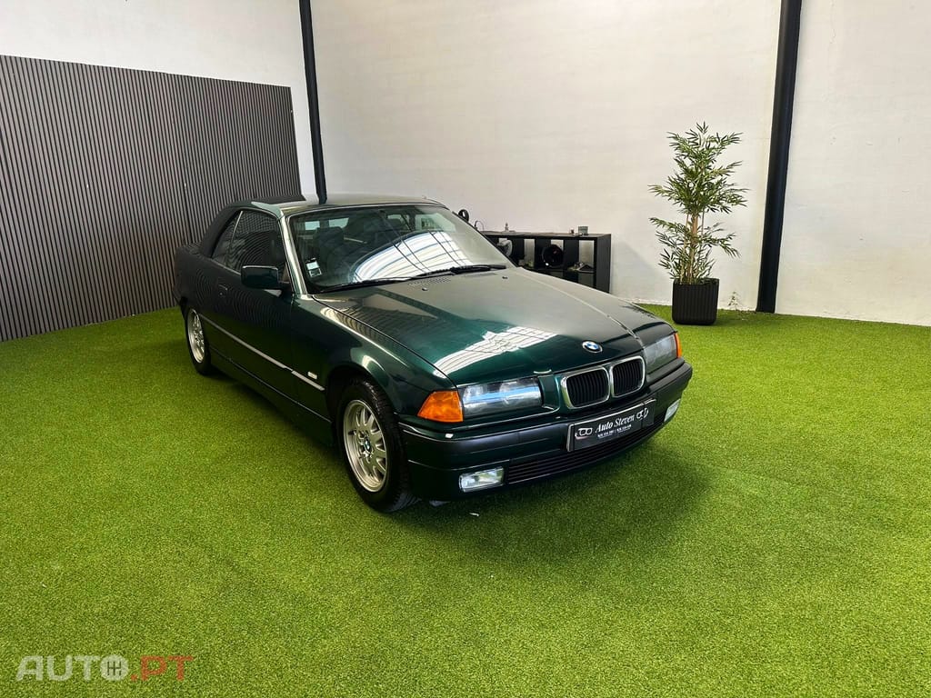 BMW 318 is
