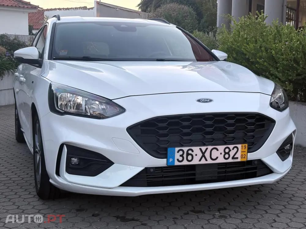 Ford Focus SW 1.0 EcoBoost ST-Line