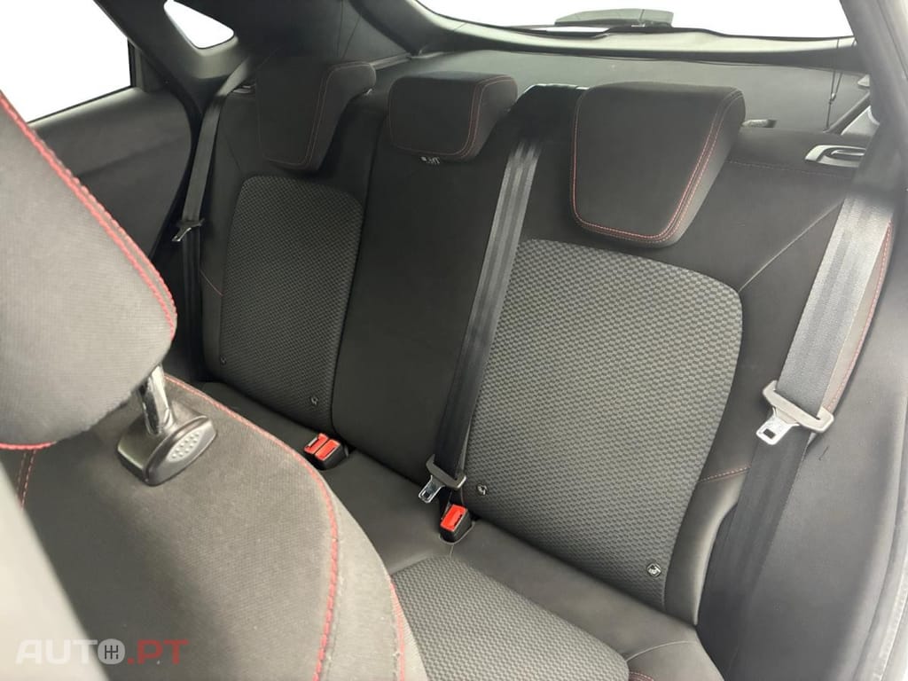 Ford Puma 1.0 EcoBoost mHEV ST-Line
