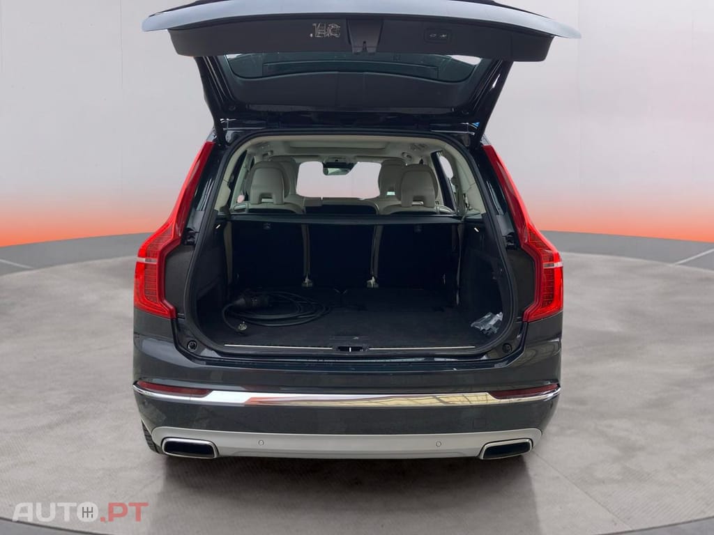 Volvo XC90 2.0 T8 PHEV Inscription Expression AWD