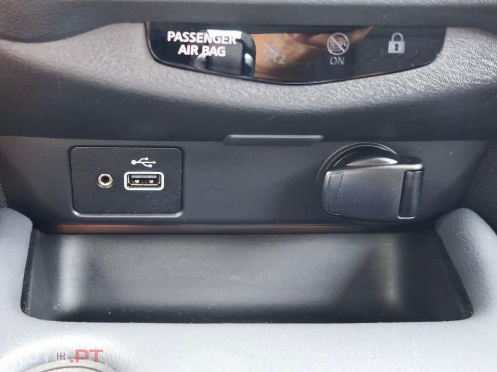 Nissan Juke 1.0 DIG-T Acenta DCT