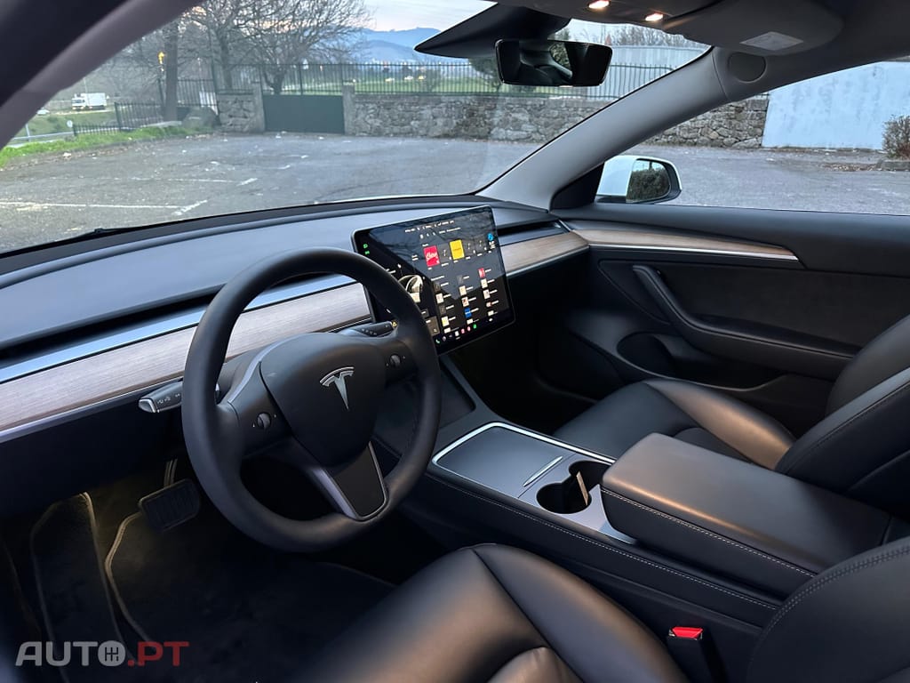 Tesla Model 3 Long Range Tração Integral