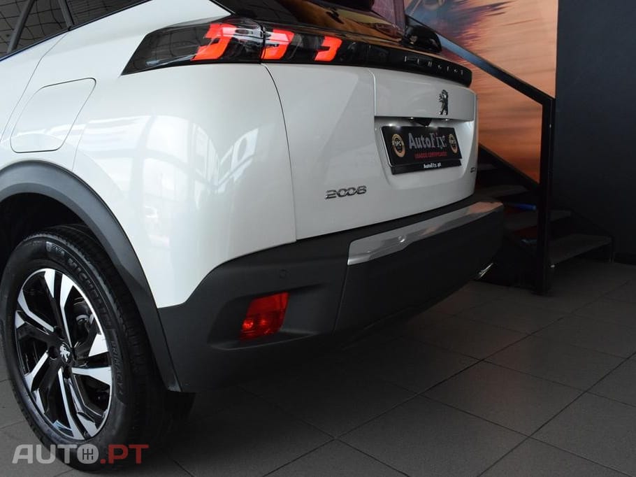 Peugeot 2008 1.5 BlueHDi GT Line EAT8
