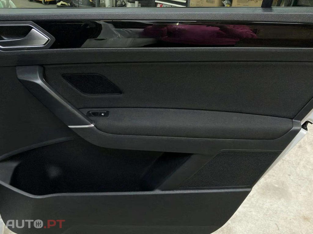 Volkswagen Touran R Line