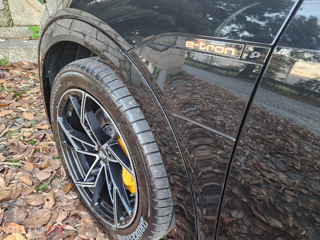 Audi E-Tron 55 quattro S line