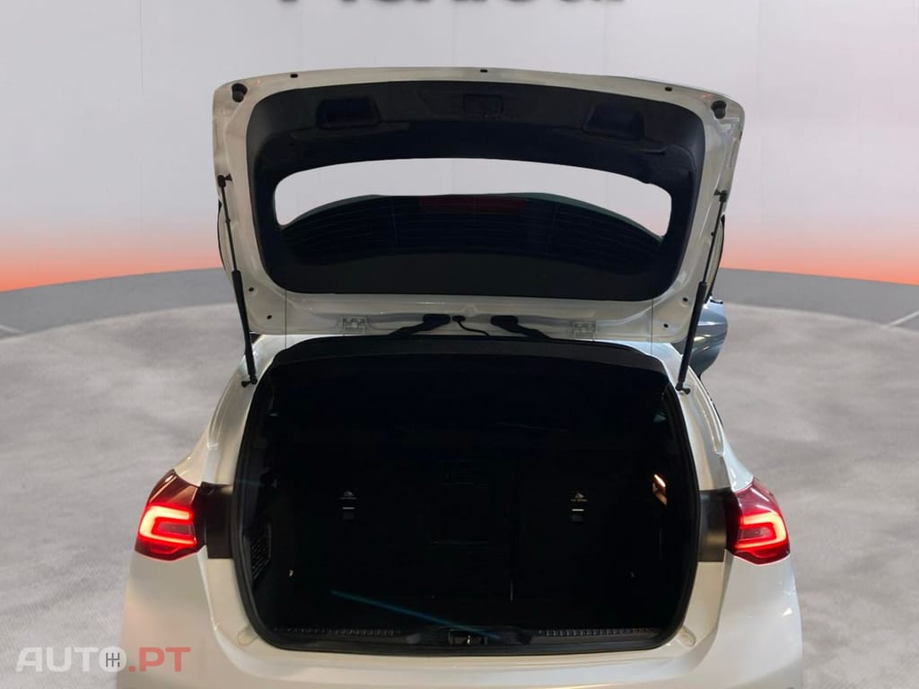 Ford Focus 1.0 EcoBoost MHEV ST-Line