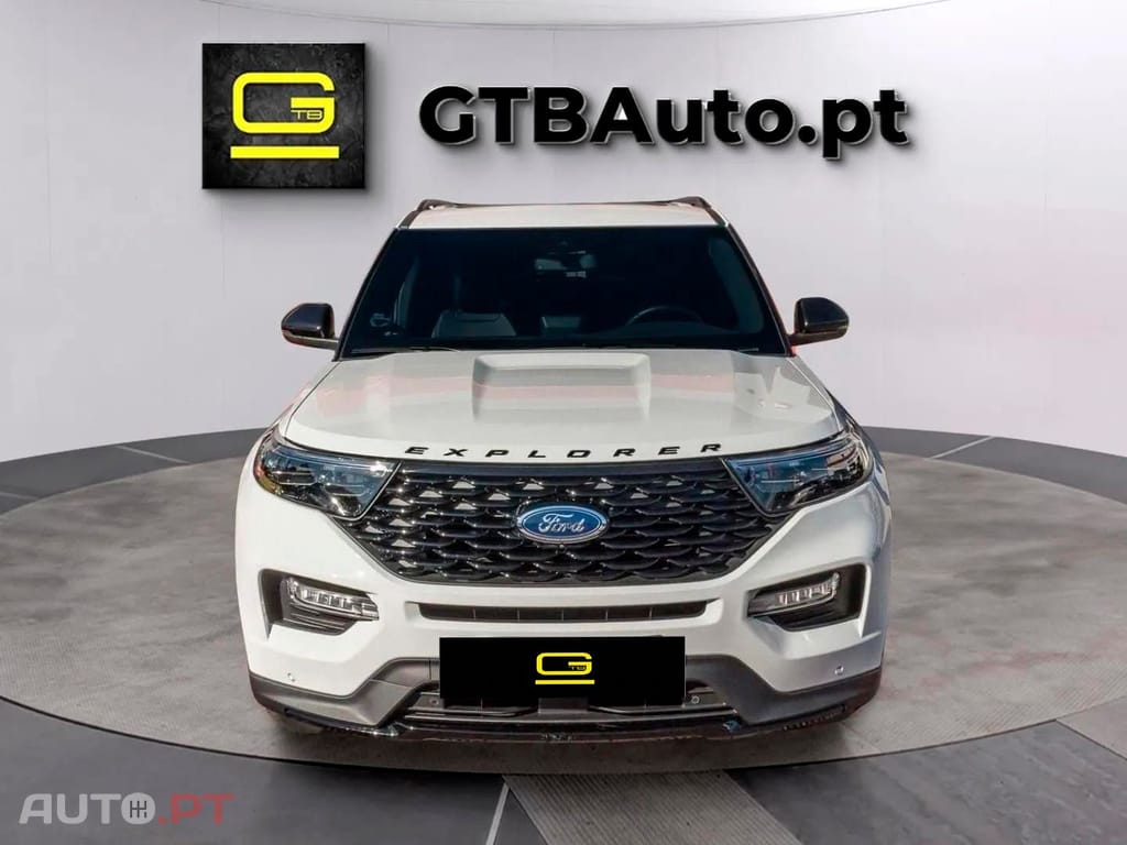 Ford Explorer Plug-in Hybrid ST-LINE