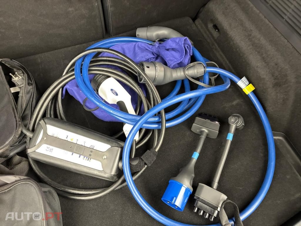 Ford Mustang Mach-E Standard Range