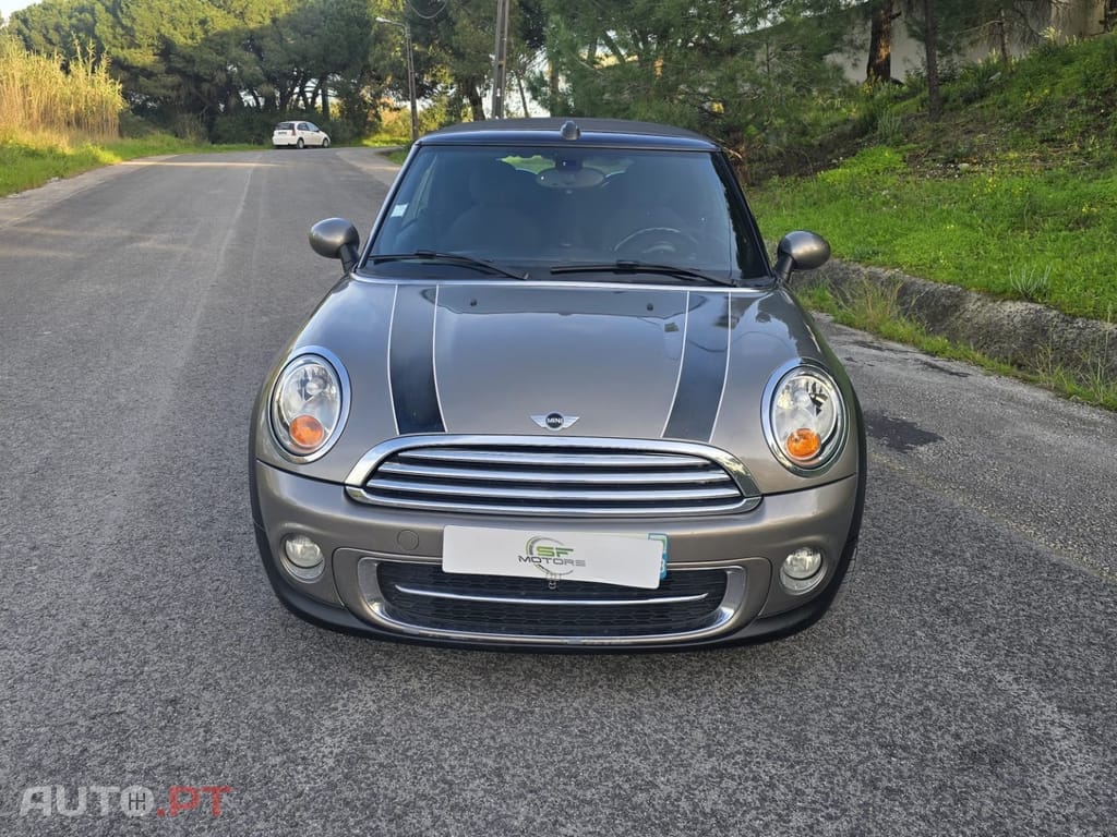 MINI Cabrio Cooper SD Auto