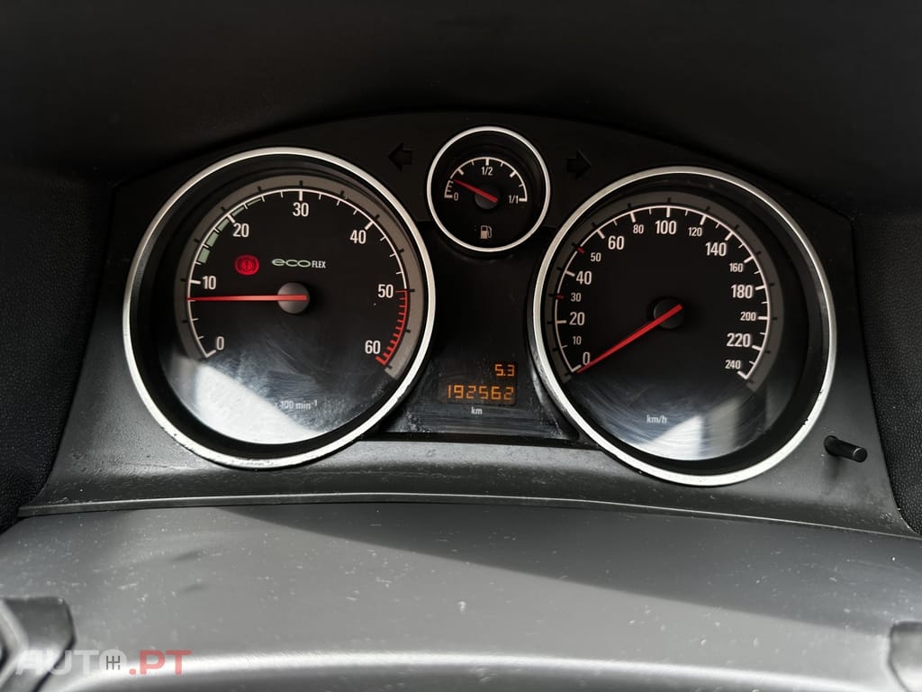 Opel Astra Sports Tourer Cosmo Plus Ecoflex