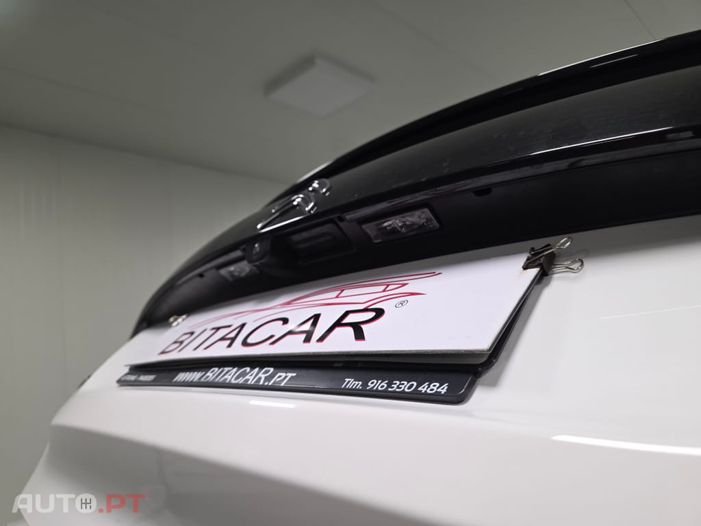 Citroën e-C4 50 kWh Shine — fotografia 48