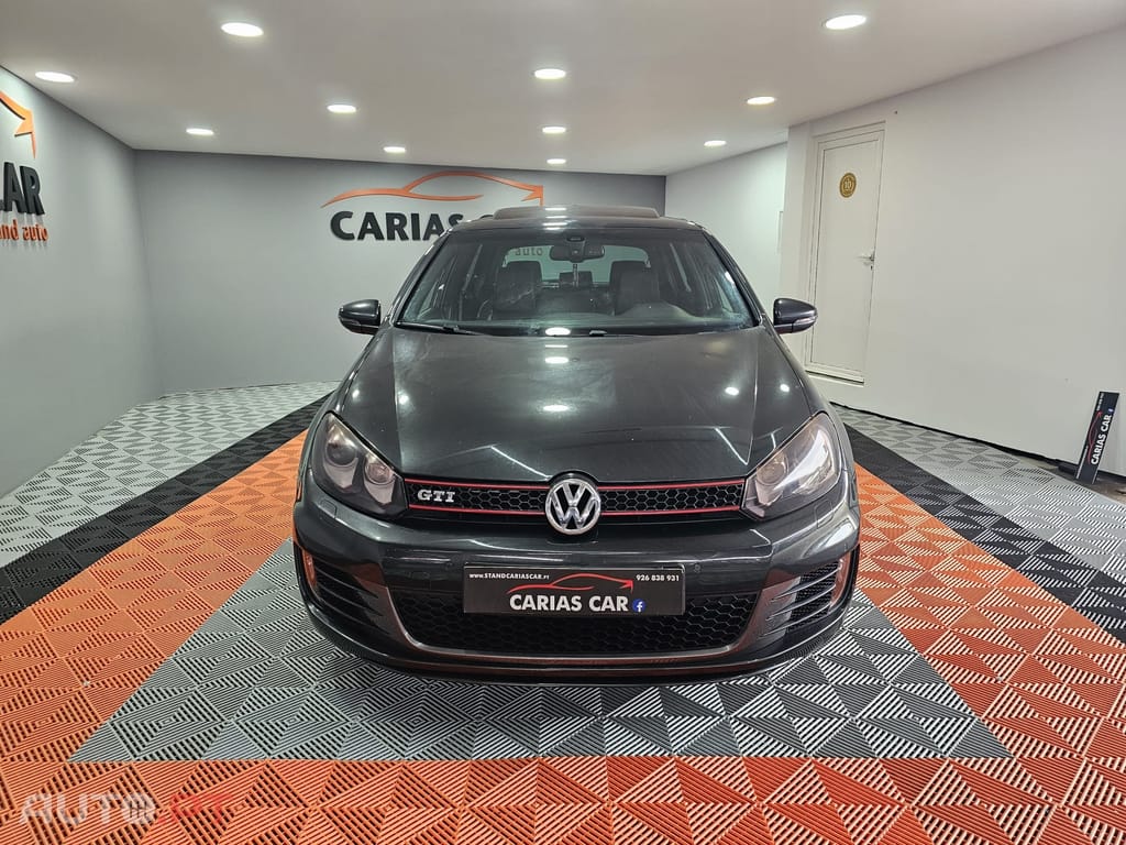 Volkswagen Golf 2.0 GTI DSG