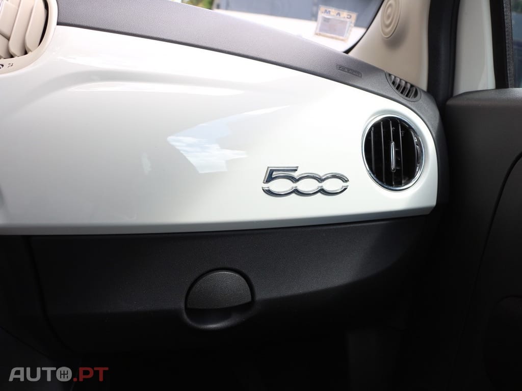 Fiat 500 0.9 8V TwinAir Lounge Dualogic