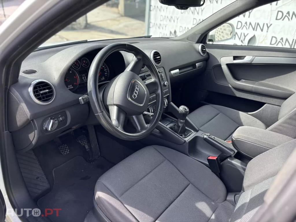 Audi A3 Sportback 1.6 TDI Attraction