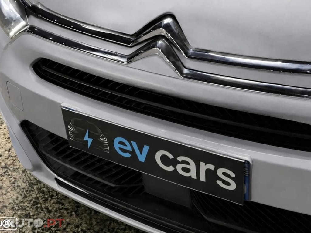 Citroen e-C4 50 kWh Shine Pack