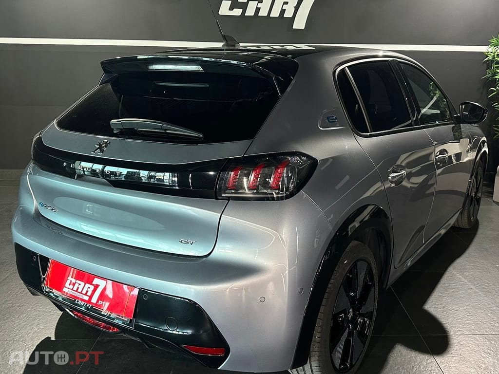 Peugeot E-208 50 kWh GT
