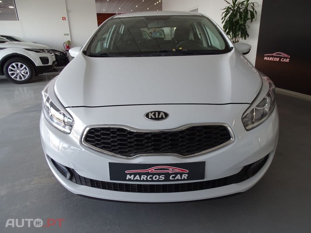 Kia Ceed 1.6 CRDi Urban