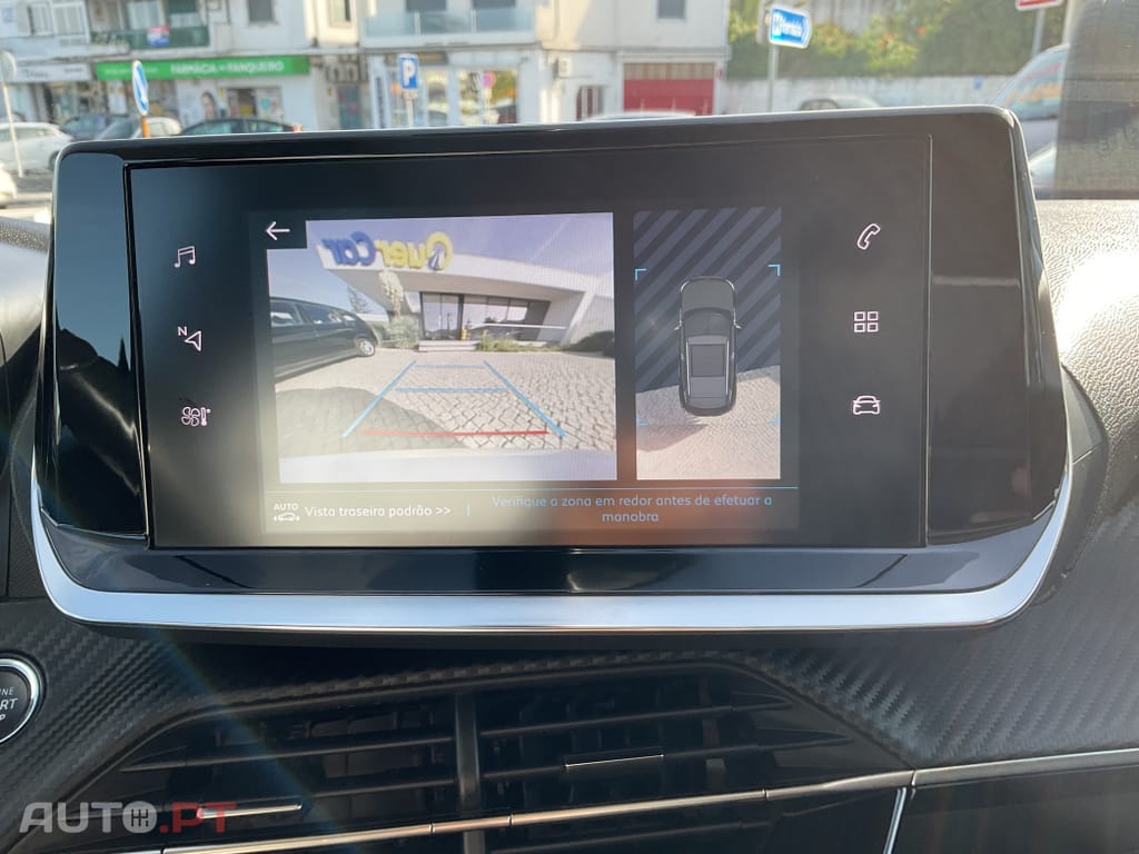 Peugeot E-2008 50 kWh Active