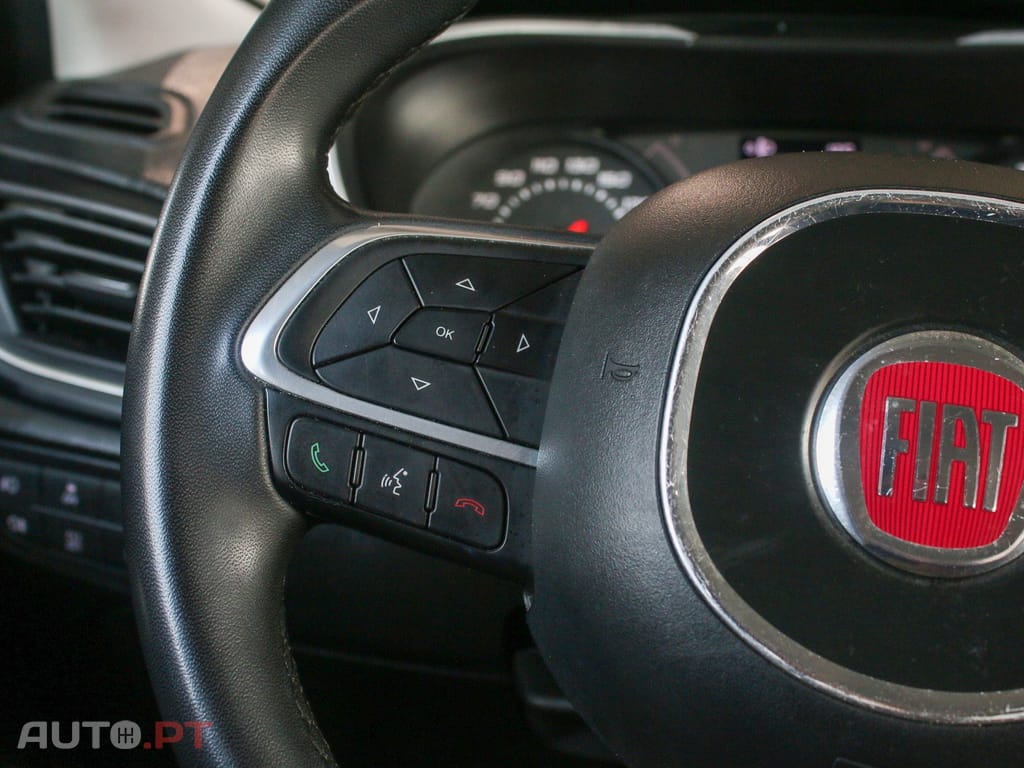 Fiat Tipo 1.3 M-Jet Lounge Tech