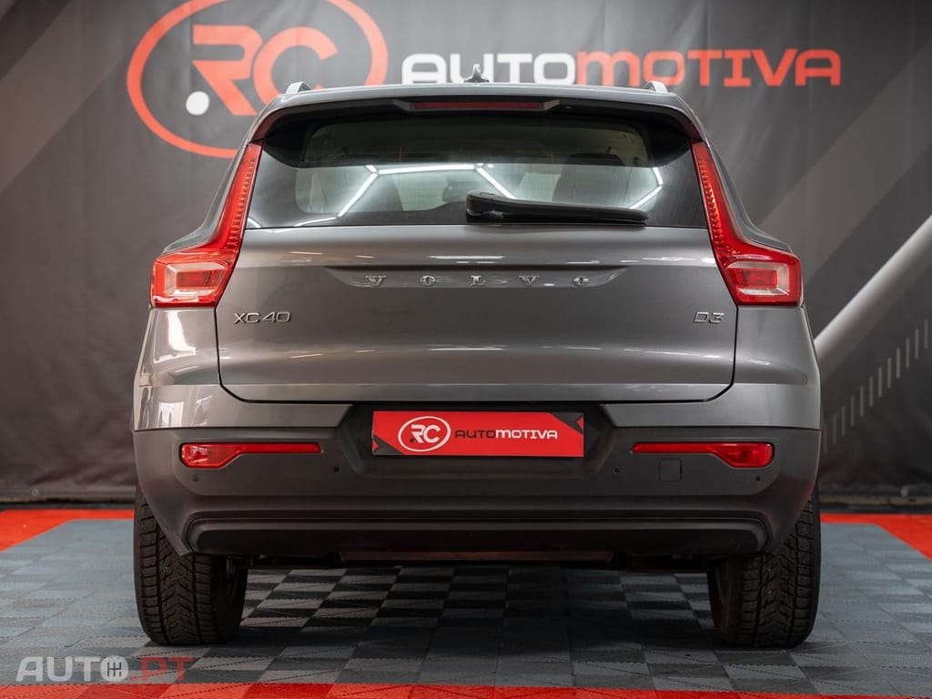 Volvo XC40 2.0 D3 Momentum