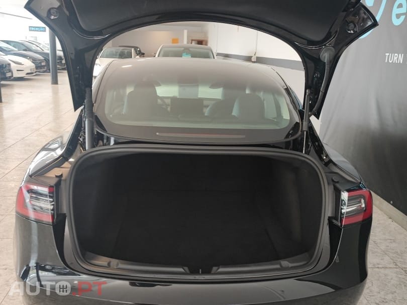 Tesla Model 3 Long Range AWD Dual Motor