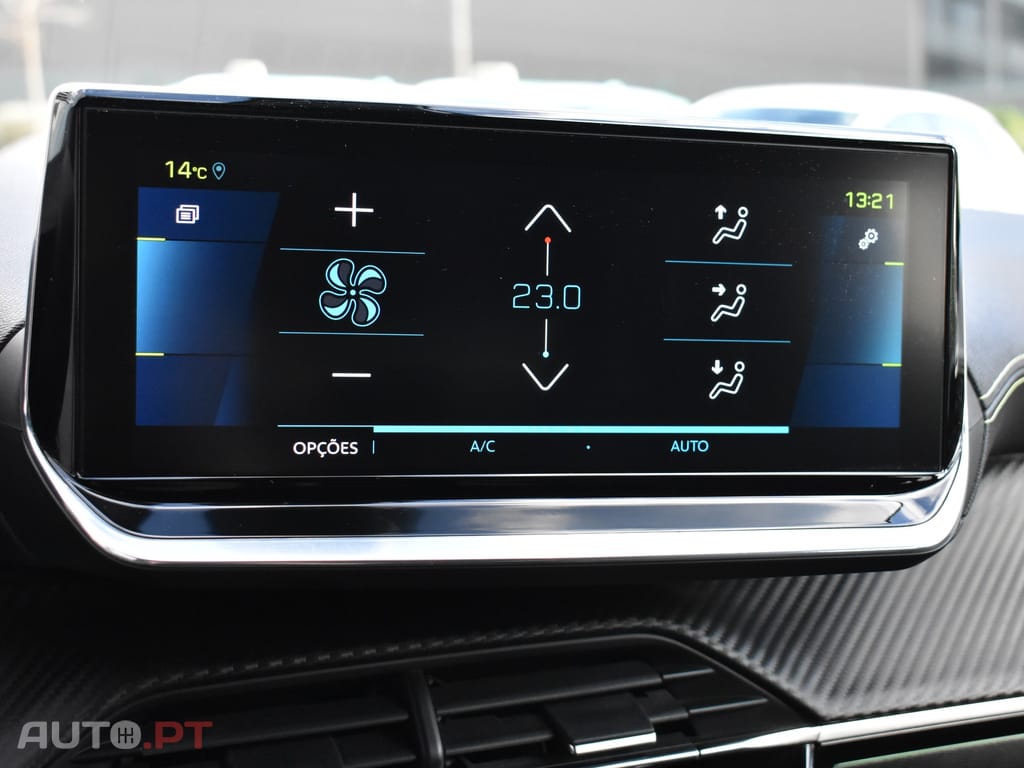 Peugeot E-208 50 kWh GT