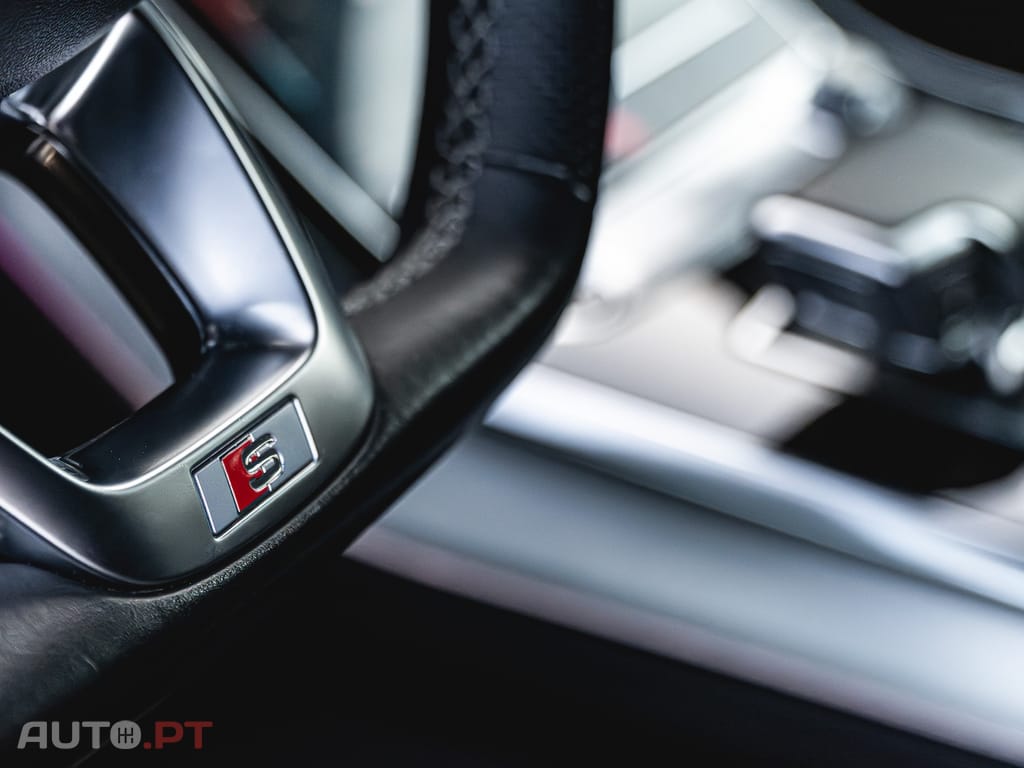 Audi Q8 3.0 TDI 50 quattro Tiptronic