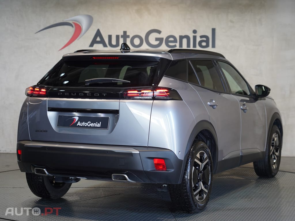 Peugeot 2008 1.2 PureTech Allure EAT8
