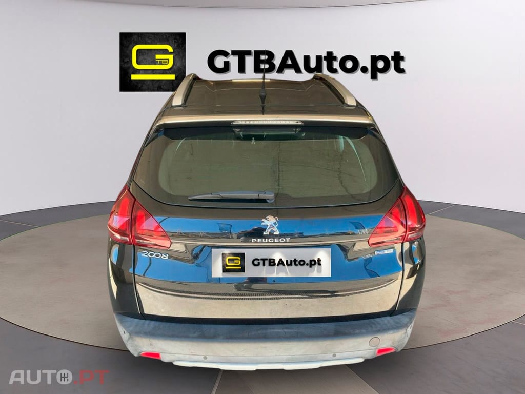Peugeot 2008 1.2 PureTech Allure