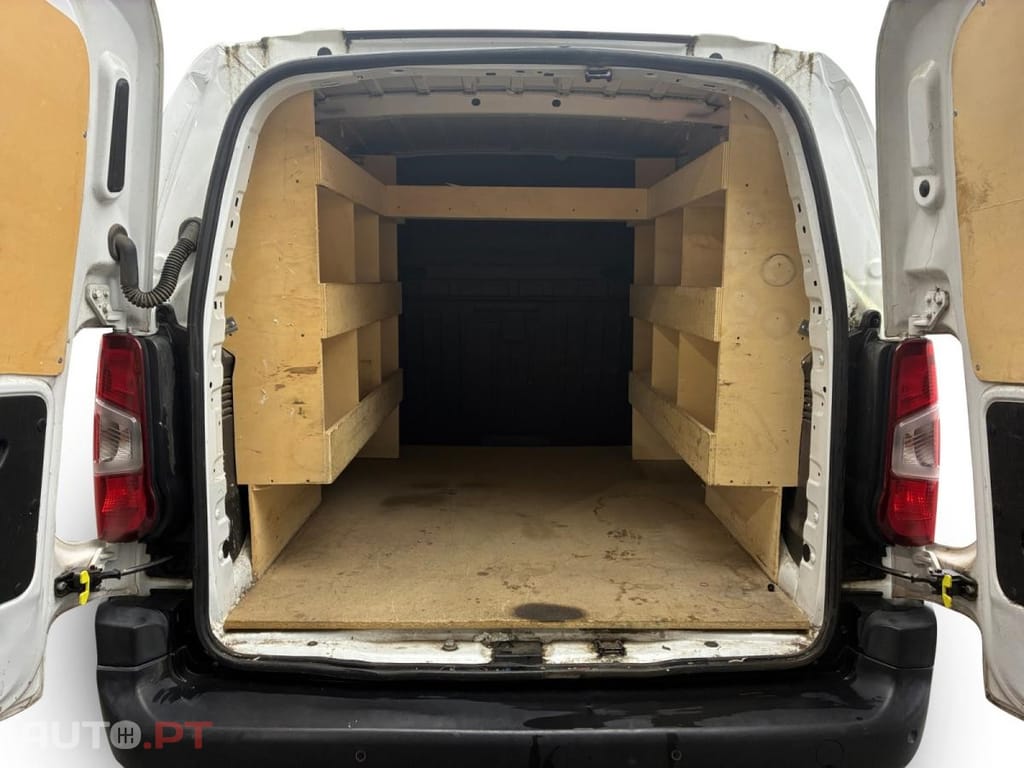 Peugeot Partner 1.5 BlueHDi Premium Standard