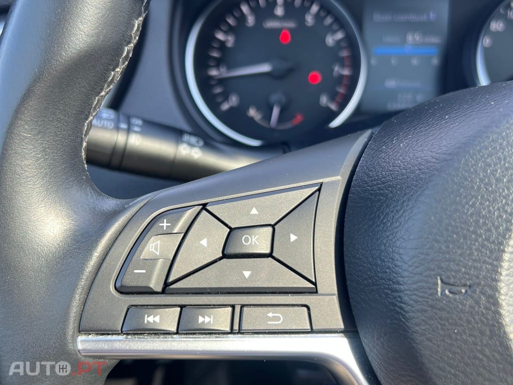 Nissan Qashqai 1.3 DIG-T Tekna Bose