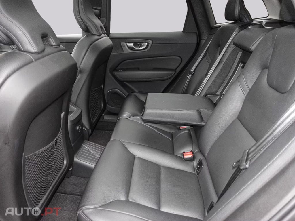 Volvo XC60 R  AWD  I.V.A DEDUTIVEL