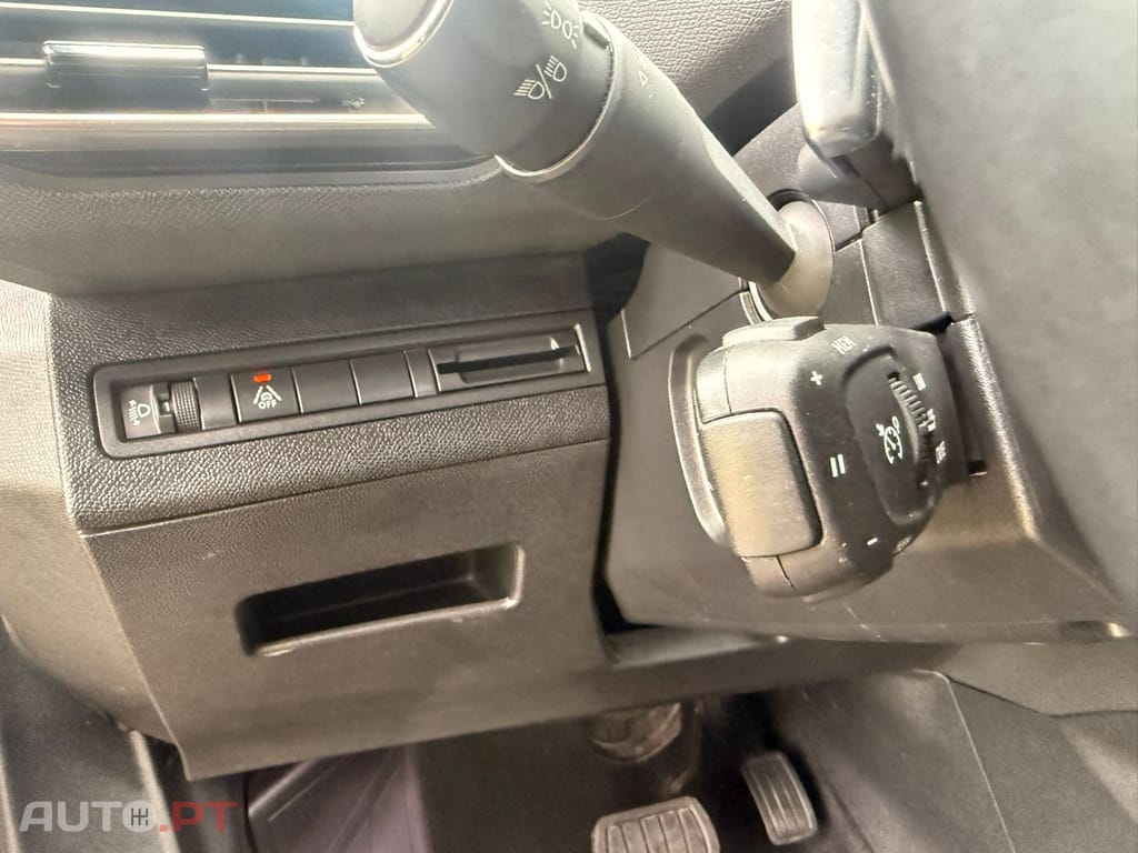 Peugeot 3008 1.2 PureTech Allure Pack EAT8